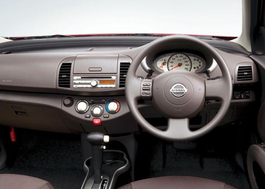  Nissan March 5-Door 2007 года  (фото 2 из 5)